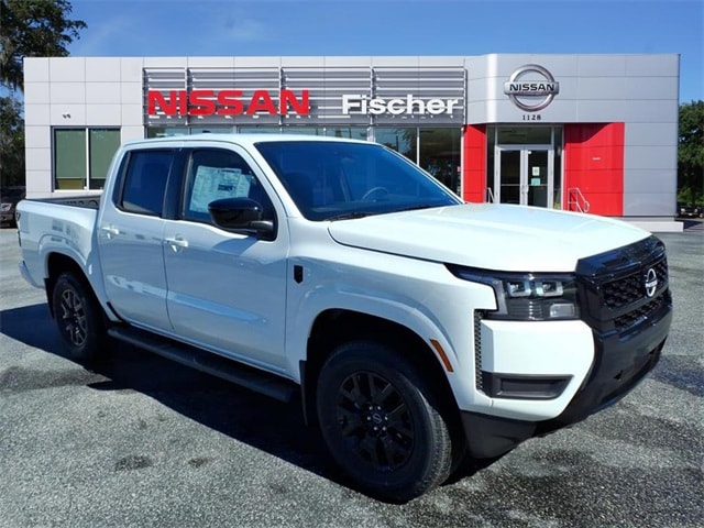 2026 Nissan Frontier SV's photo