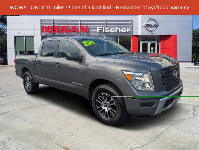  Nissan Titan