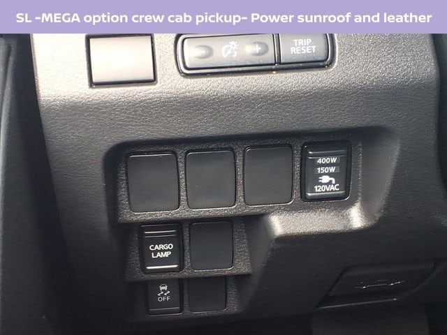 2024 Nissan Frontier SL - Photo 13