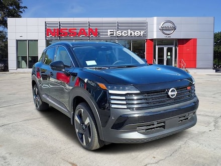 2026 Nissan Kicks SR SUV