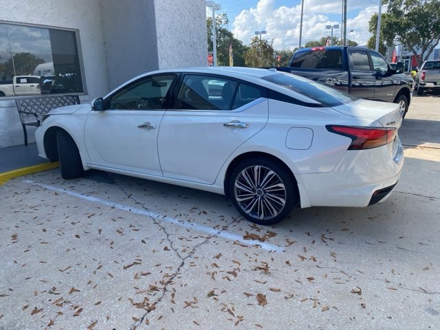 2023 Nissan Altima 2.5 SL photo 4
