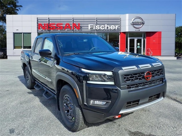 2026 Nissan Frontier PRO-X's photo