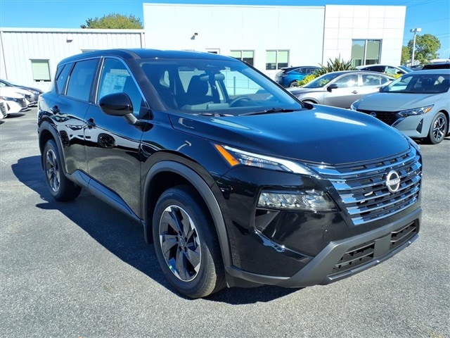 2026 Nissan Rogue SV's photo