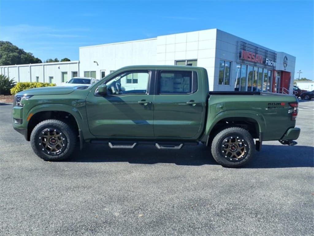 New 2025 Nissan Frontier Crew Cab SV Truck