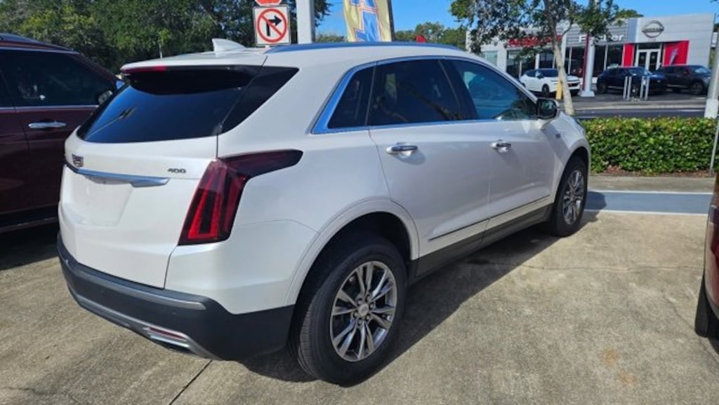 Used 2021 Cadillac XT5 FWD Premium Luxury FWD  Premium Luxury