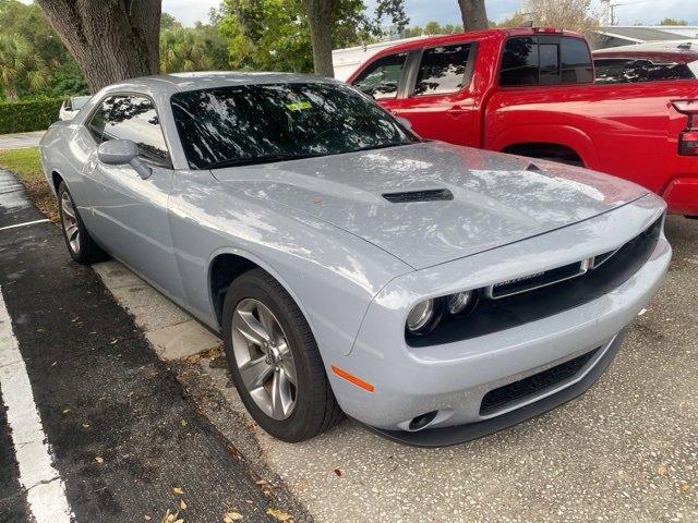 2021 Dodge Challenger SXT's photo