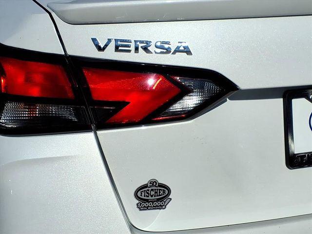 2025 Nissan Versa Sedan SR - Photo 31