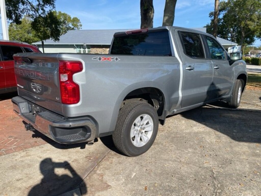 Used 2025 Chevrolet Silverado 1500 LT 4WD Crew Cab 147 LT w/1LT