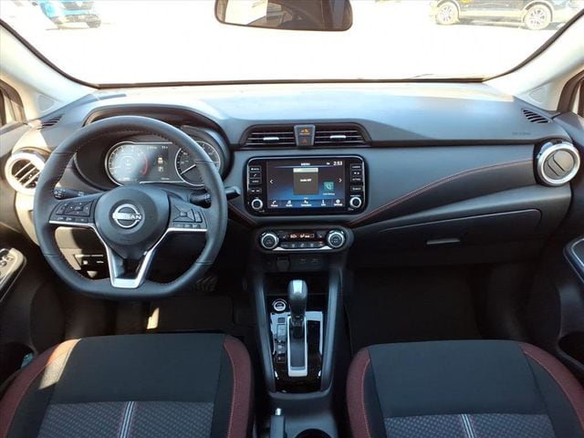 2025 Nissan Versa Sedan SR - Photo 22