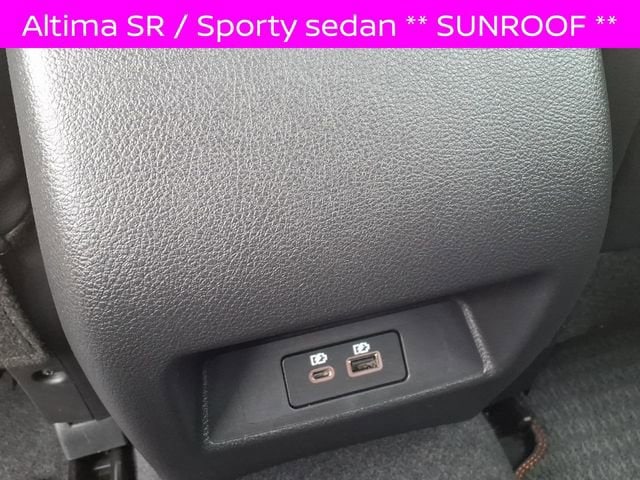 2025 Nissan Altima SR - Photo 16