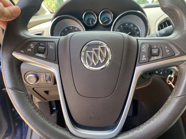 2014 Buick Verano Convenience photo 3