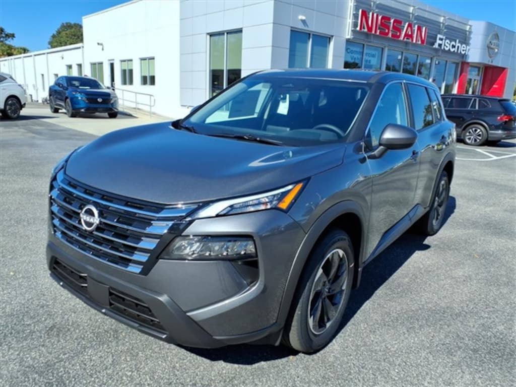 New 2026 Nissan Rogue SV Crossover