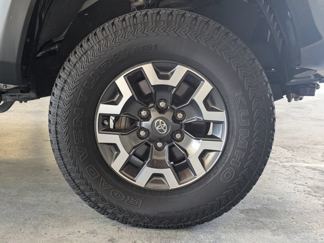 2021 Toyota Tacoma TRD Off Road - Photo 11