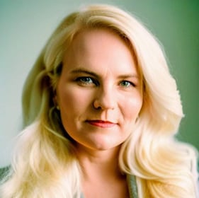 Staff member Laura Whitten from ID_7bce71