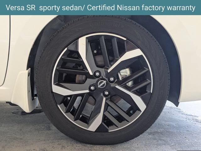 2025 Nissan Versa Sedan SR - Photo 11