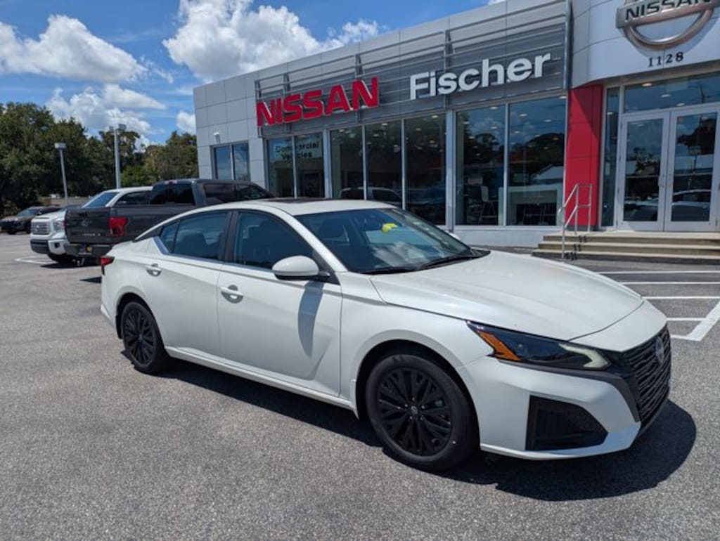 New 2026 Nissan Altima 2.5 SV Sedan
