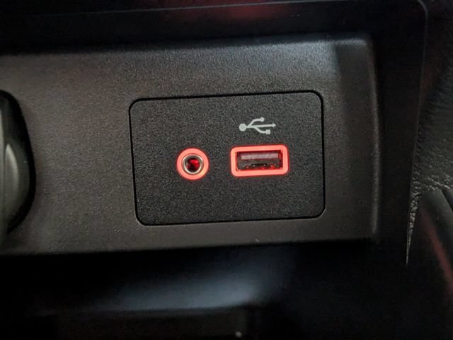 2025 Nissan Versa Sedan SV - Photo 21