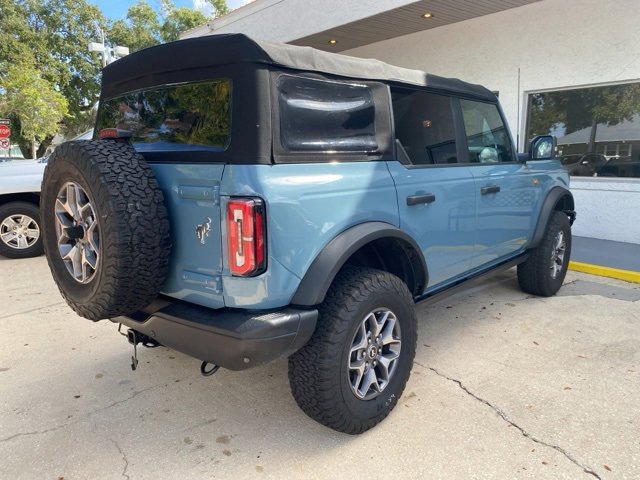 2021 Ford Bronco Badlands photo 3