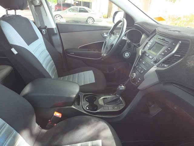 2014 Hyundai Santa Fe GLS - Photo 8