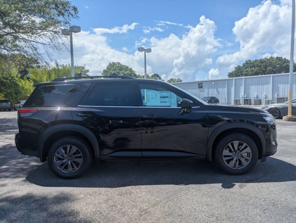 New 2026 Nissan Pathfinder SV SUV