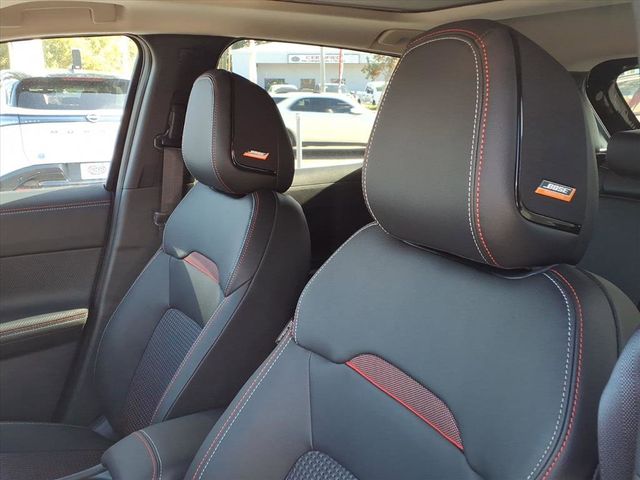 2026 Nissan KICKS SR - Photo 14