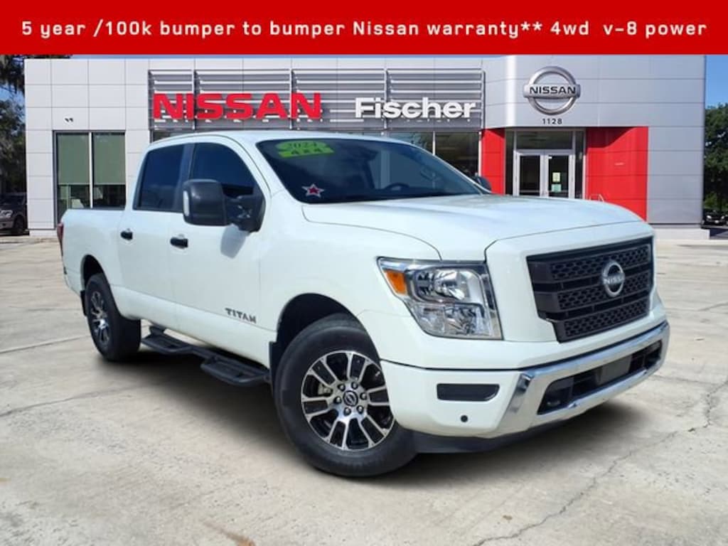 Certified 2024 Nissan Titan SV 4x4 Crew Cab SV