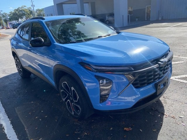 2024 Chevrolet Trax RS's photo