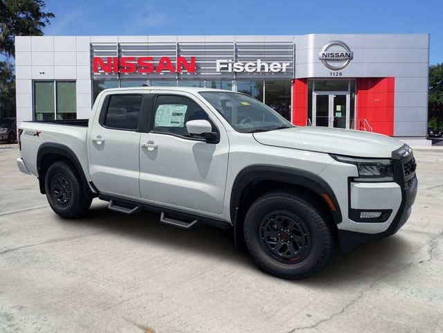 2026 Nissan Frontier Truck 