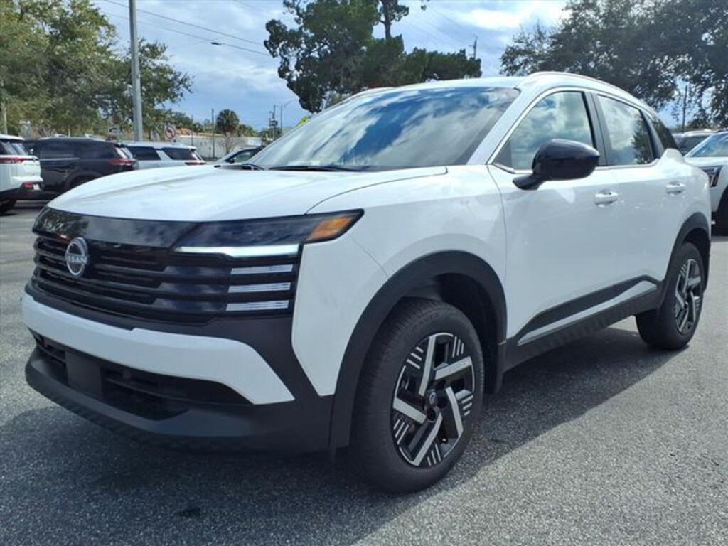 New 2026 Nissan Kicks SV SUV