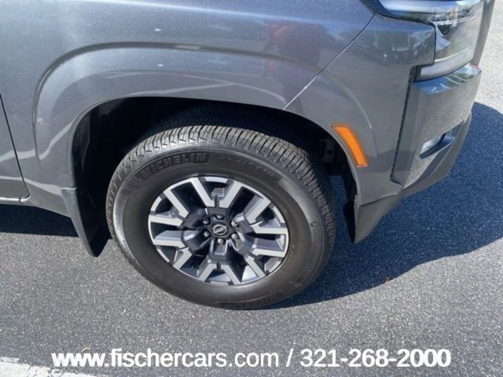 Certified 2024 Nissan Frontier SL Crew Cab 4x2 SL