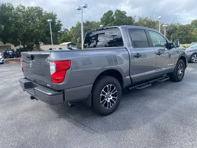 2024 Nissan Titan SV photo 4