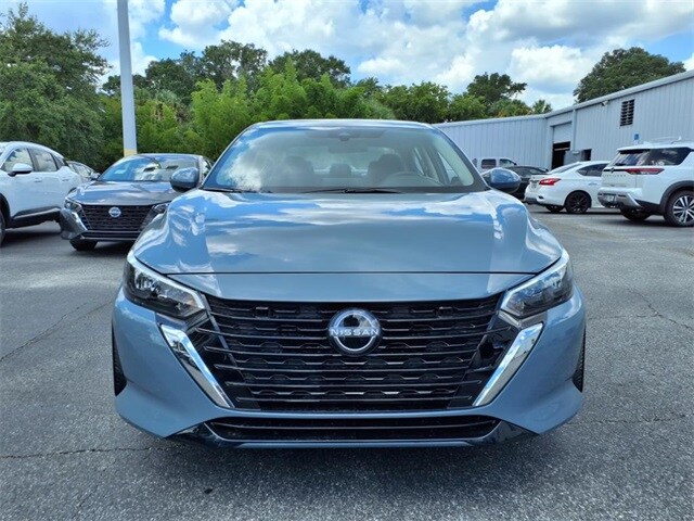 2025 Nissan Sentra SV photo 2