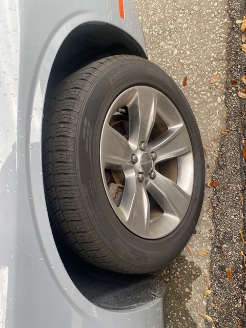 2021 Dodge Challenger SXT photo 3