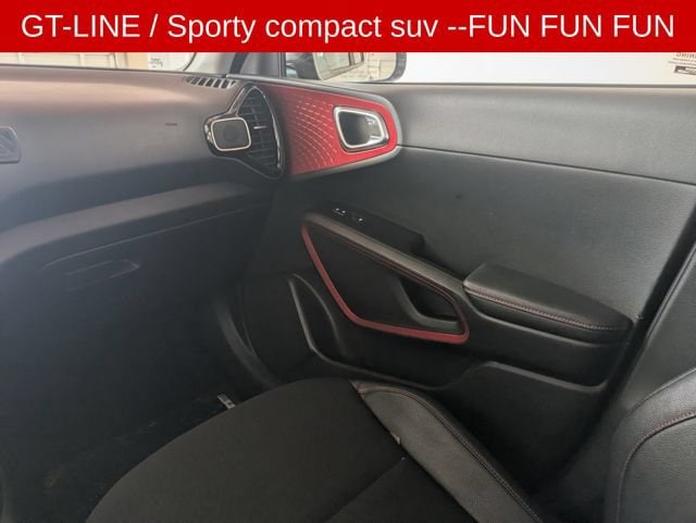 2023 Kia Soul GT-Line - Photo 17