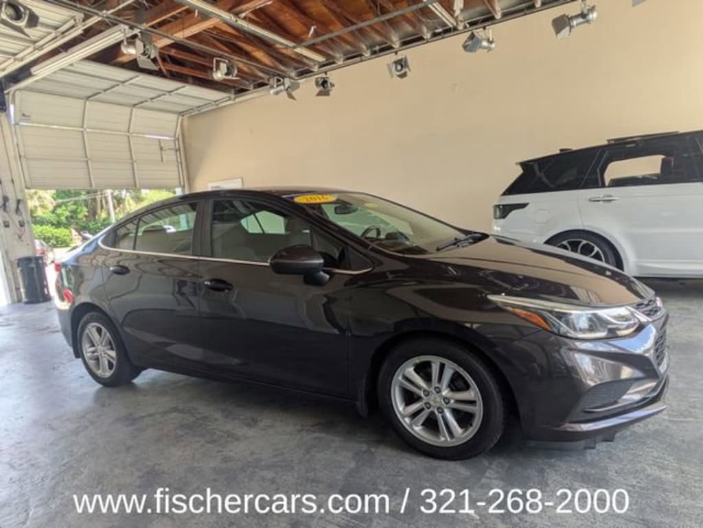 Used 2016 Chevrolet Cruze LT Sedan