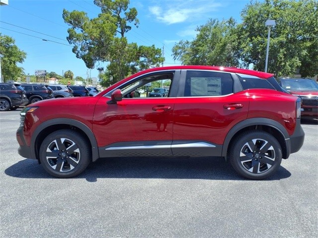 2025 Nissan Kicks SV photo 4