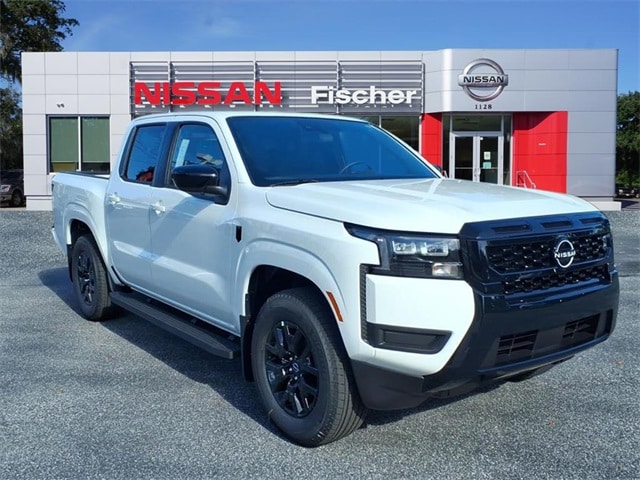 2026 Nissan Frontier SV's photo