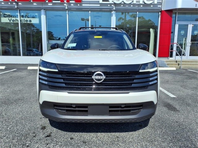 2025 Nissan Kicks SV photo 2