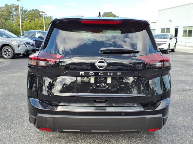 2026 Nissan Rogue SV - Photo 7