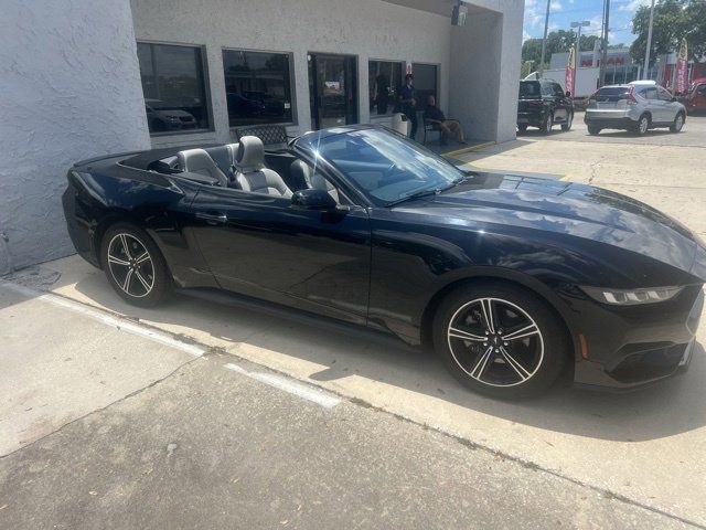 2024 Ford Mustang EcoBoost Premium Convertible's photo