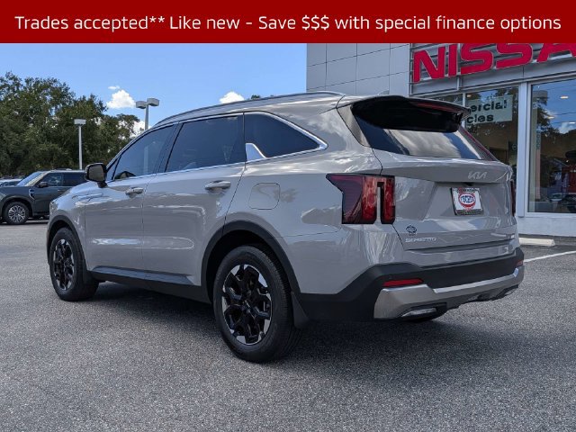 2026 Kia Sorento S - Photo 6