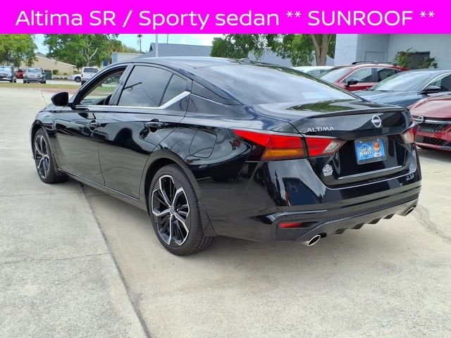 2025 Nissan Altima SR - Photo 23
