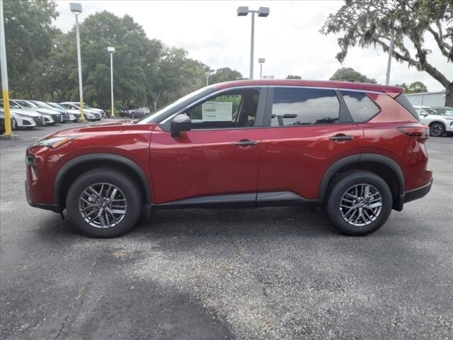 2025 Nissan Rogue S photo 4