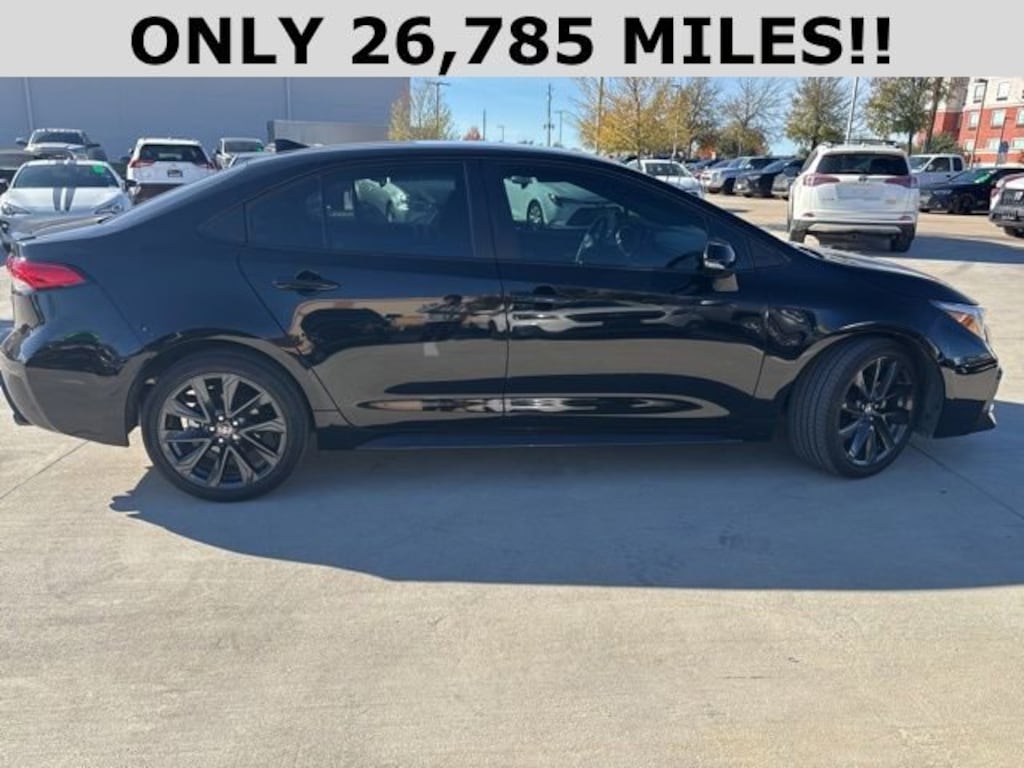 Used 2024 Toyota Corolla SE Sedan