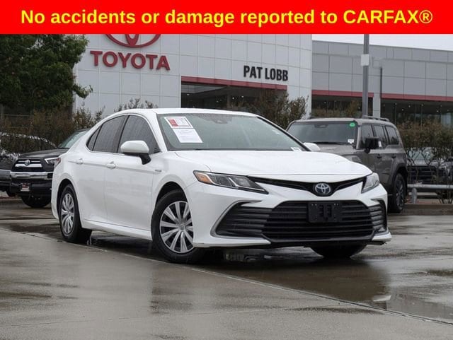 Used 2021 Toyota Camry LE with VIN 4T1C31AK6MU565681 for sale in Mckinney, TX