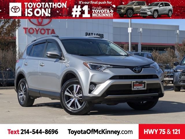2018 Toyota RAV4 XLE's photo