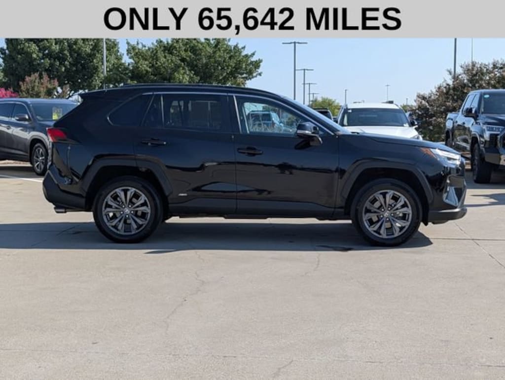 Used 2024 Toyota RAV4 Hybrid XLE Premium SUV
