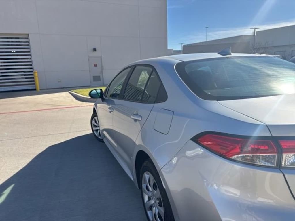 Used 2023 Toyota Corolla LE Sedan