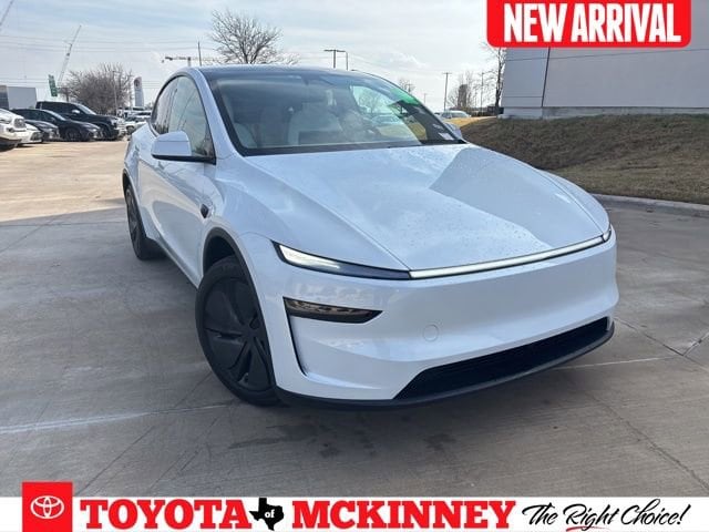 2026 Tesla Model Y Premium's photo