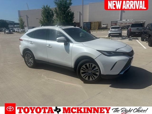 2023 Toyota Venza XLE Hybrid AWD's photo